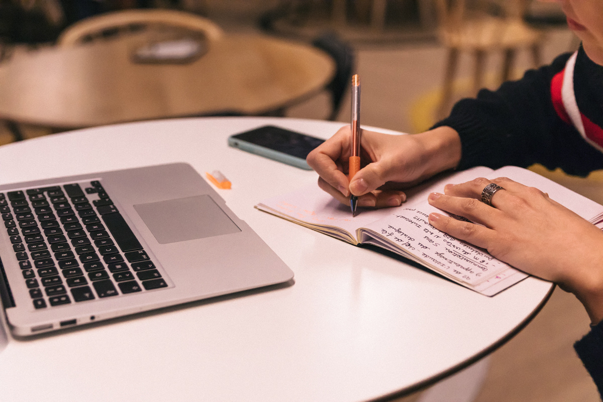 Entrepreneurs, comment bénéficier du fonds de solidarité ?