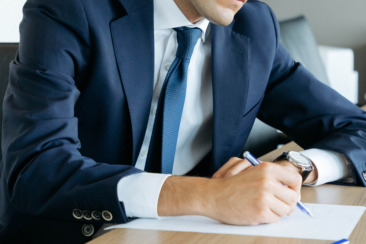 Finance d'entreprise ou de marché ? Les opportunités en stage