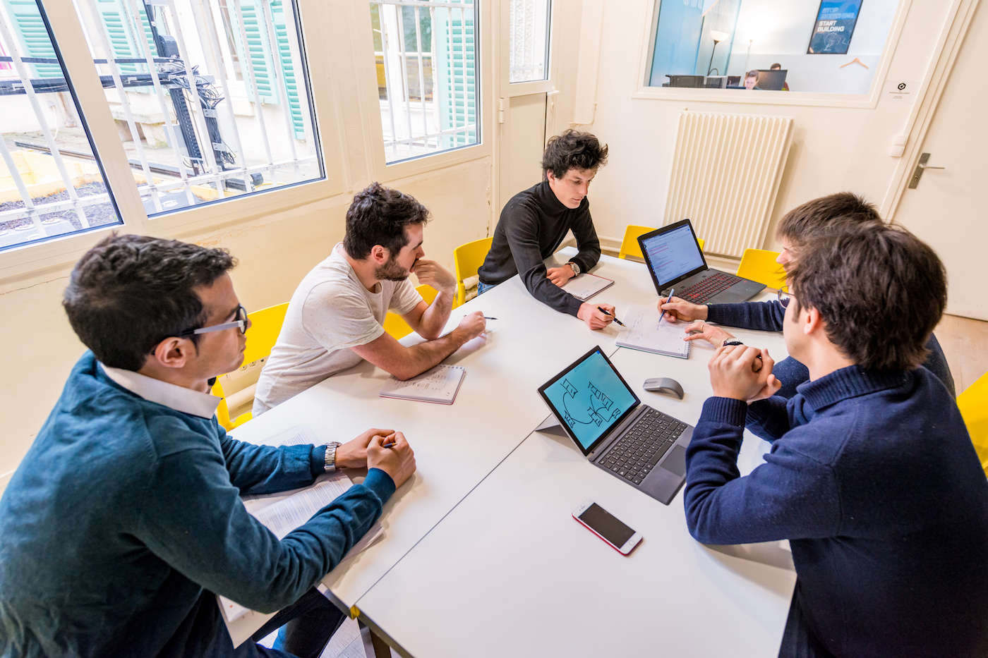 Le brainstorming : perte de temps ou gage de créativité ?