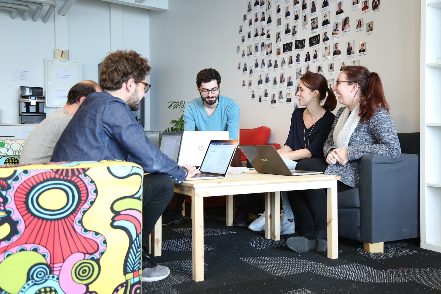 Dans les coulisses de Papernest, une ambiance qui déménage