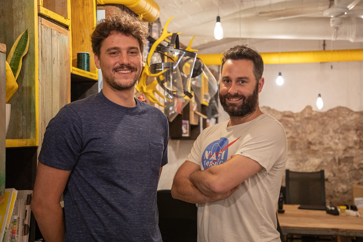 Trabajar y dar la vuelta al mundo, la experiencia de Achos