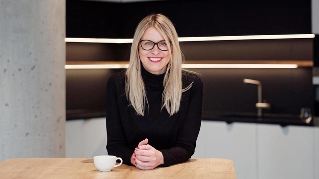 Lenka Wohlmutová, Acquisition Team Manager
